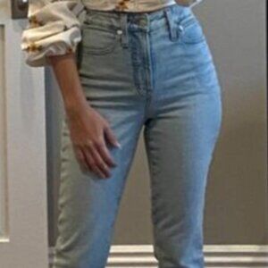 Madewell light wash jeans- Curvy perfect Vintage jeans size 24
